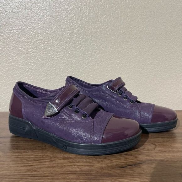 Shoes - Gravity Defyer Women's Purple Casual Shoes